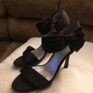 Black fancy Apt9 healed  shoes